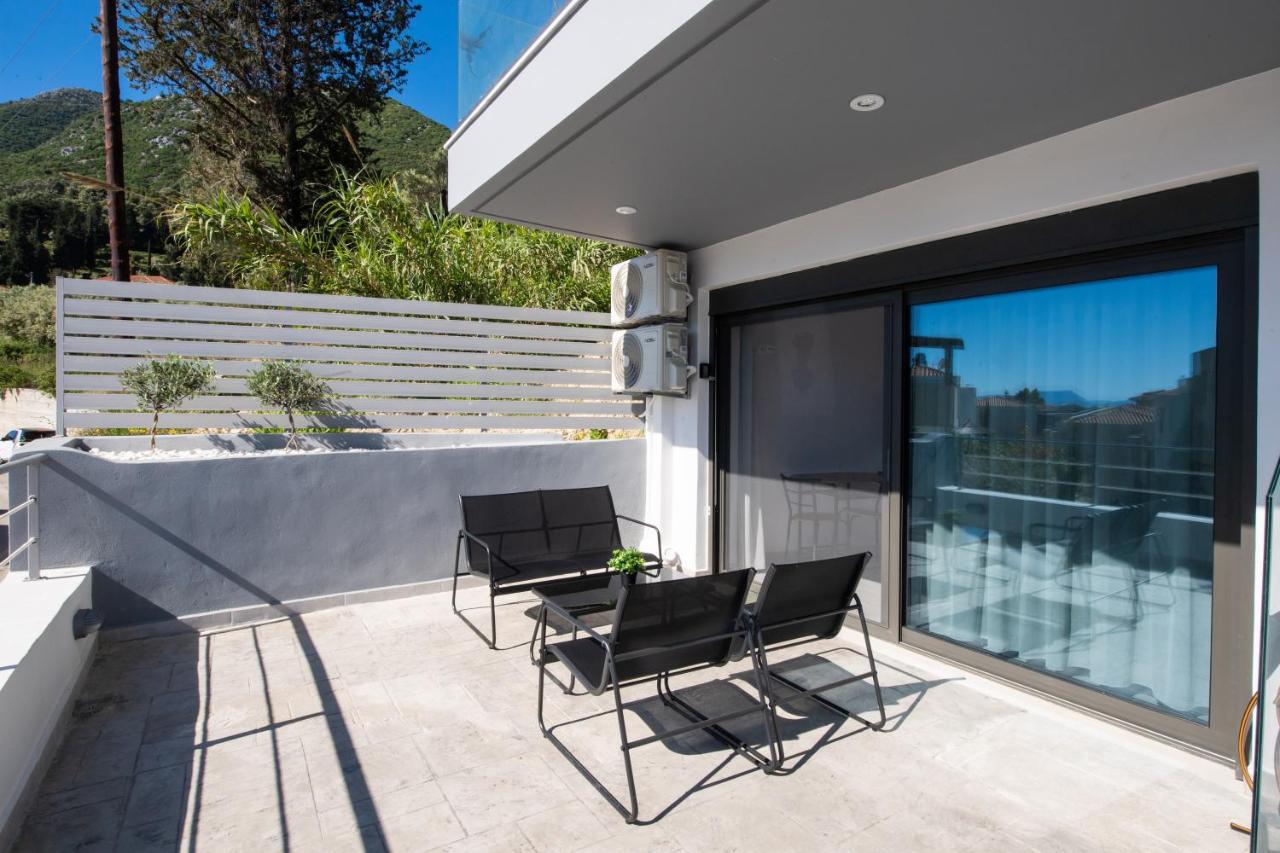Angelica'S And Irene'S Design Apartments Swimming Pool ニキアナ エクステリア 写真